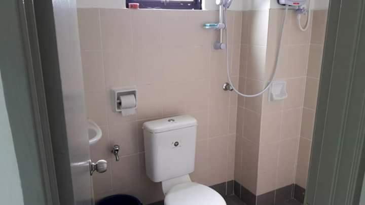 Homestay Lot 10 Pangkor Pekan Pangkor Exterior photo